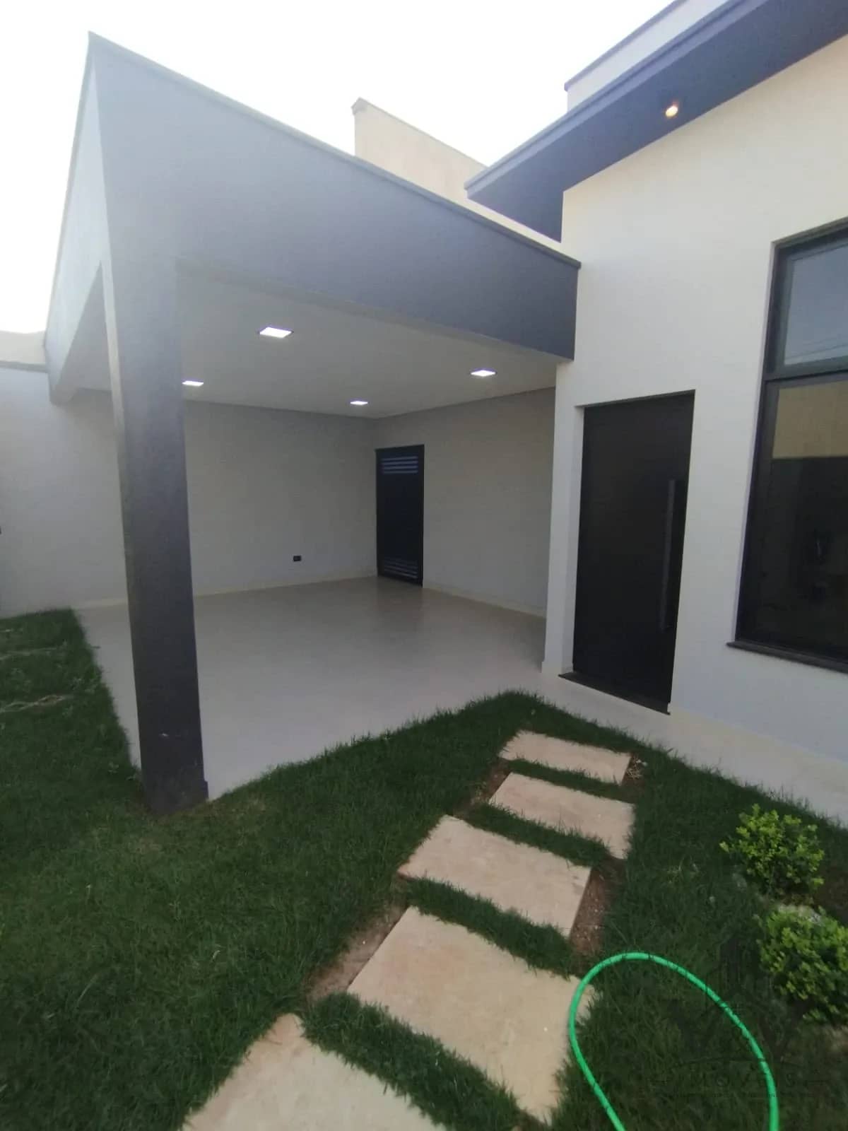 Casa à venda Jardim Santa Rosa